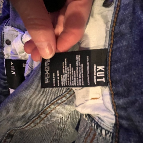 KUT Women's Blue Denim Shorts - Picture 4 of 4